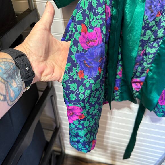 VTG Victoria’s Secret Gold Label Floral Satin Wrap Robe One Size - Picture 5 of 11